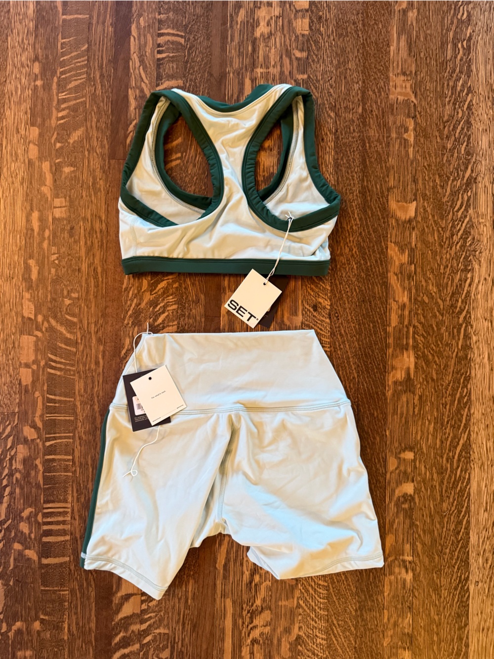 SET Active Scoop Bra and Shorts Set - Picture 4 of 5